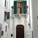 Nocleg ze śniadaniem La Porta Vecchia 4*