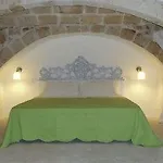 Bed & Breakfast La Porta Vecchia Monopoli