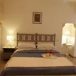 La Porta Vecchia Bed & Breakfast