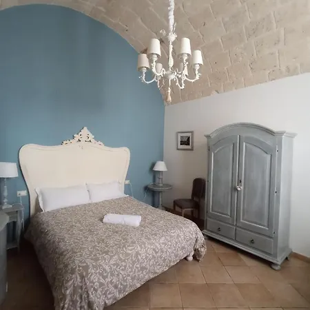 La Porta Vecchia Bed & Breakfast